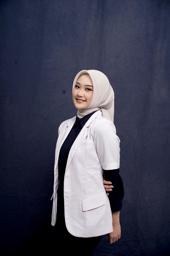 Foto drg. Ridha Nur Annisa